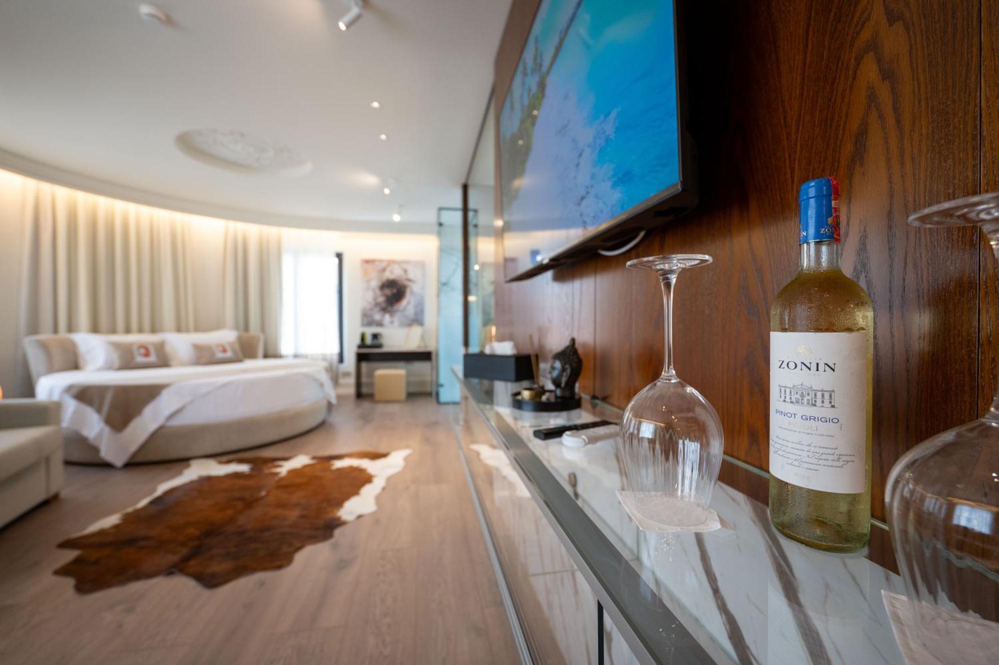 The Collector Hotel Boutique Saranda Zewnętrze zdjęcie